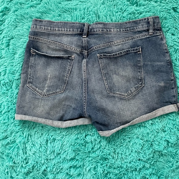 Old navy boyfriend shorts sz 14 - Picture 2 of 2